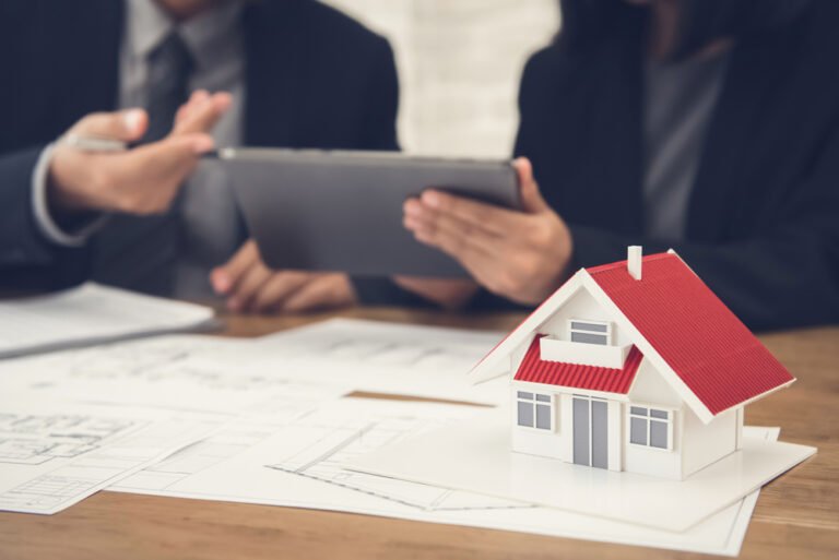 How an HOA Property Management Company Helps Build a Well-Managed Community HOA Property Management